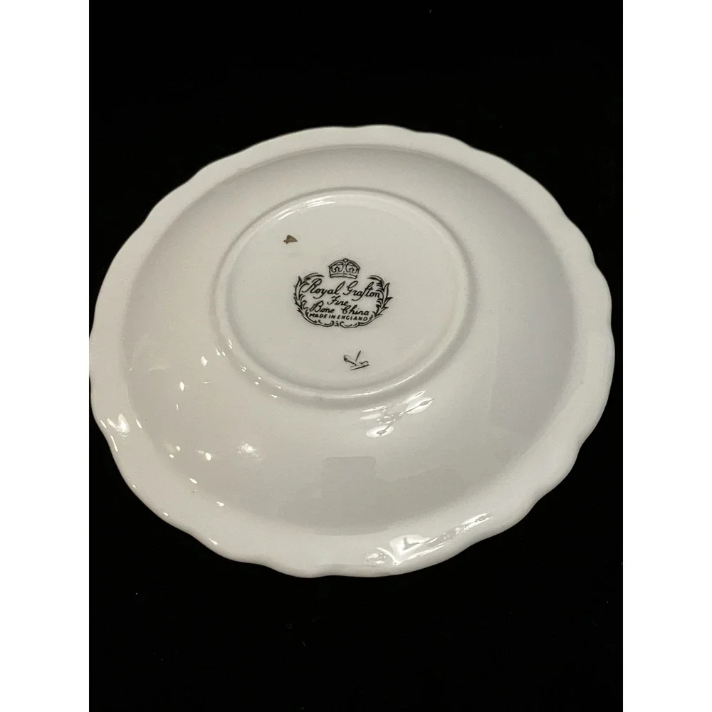 Vtg Royal Grafton Bone China Butter Trinket Dish England Cries London Cherries